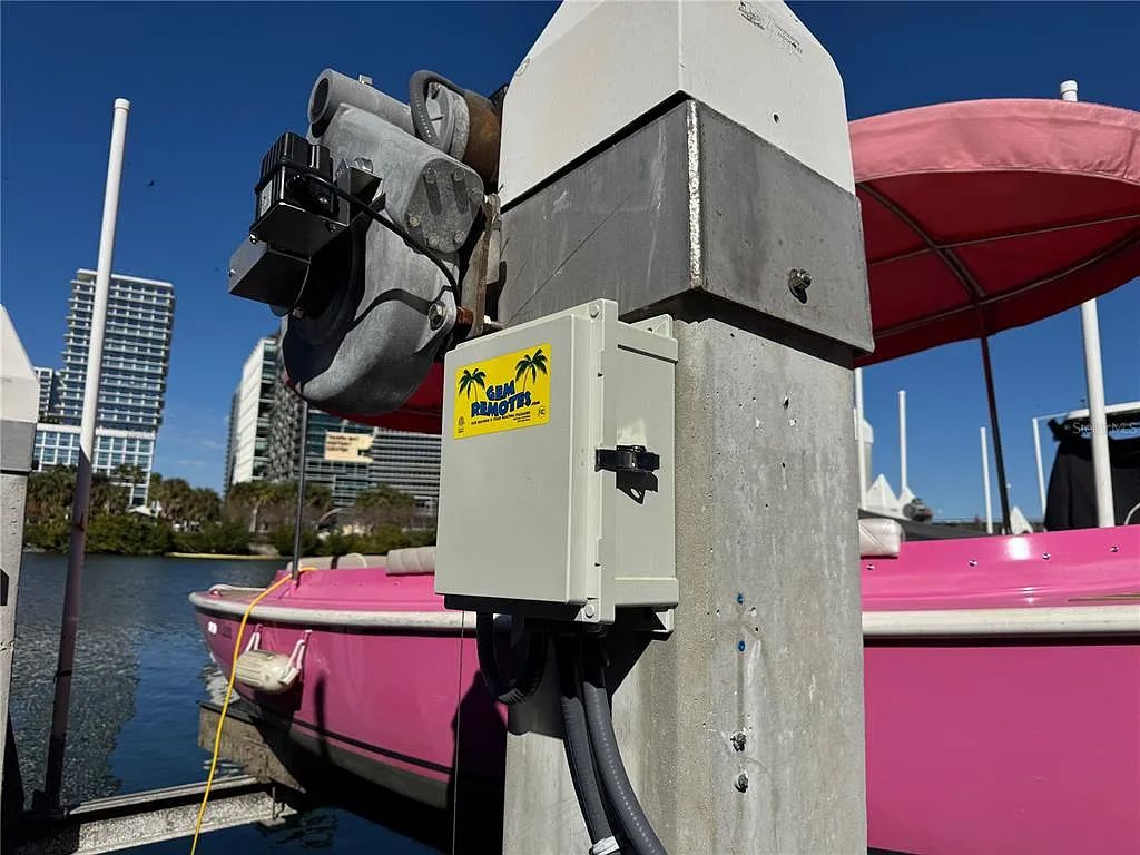 GBM Remotes motorized boat lift control system at Slip #15 Crimson Harbour Marina Tampa FL