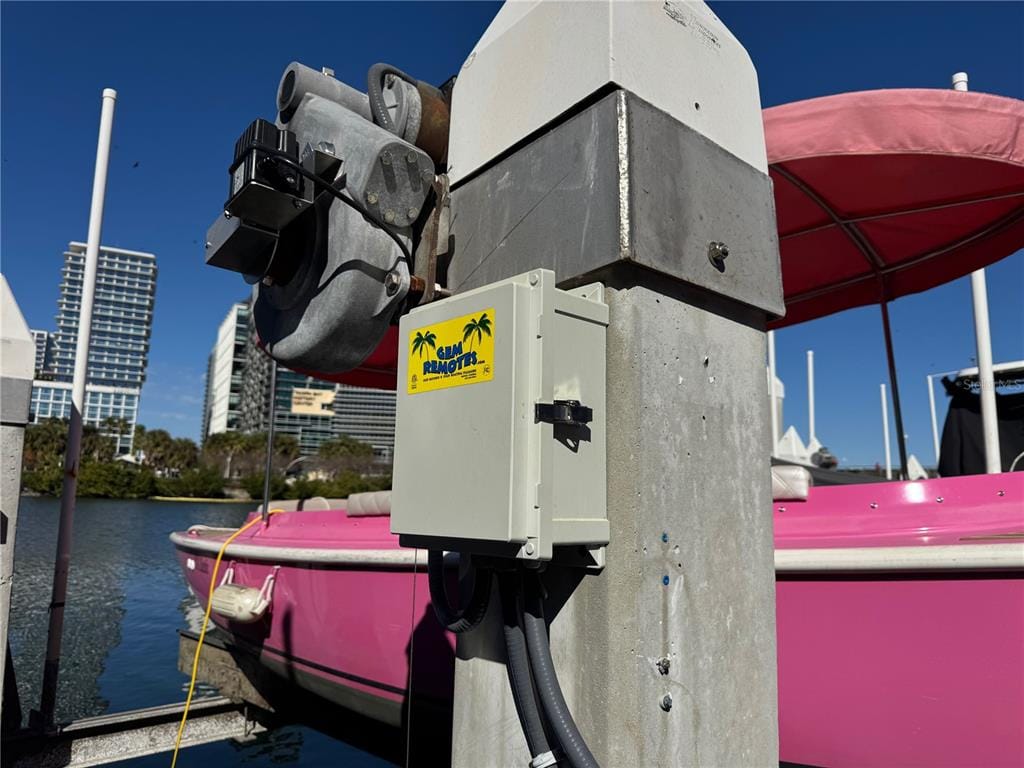 GBM remote control boat lift system Crimson Harbour Marina Tampa